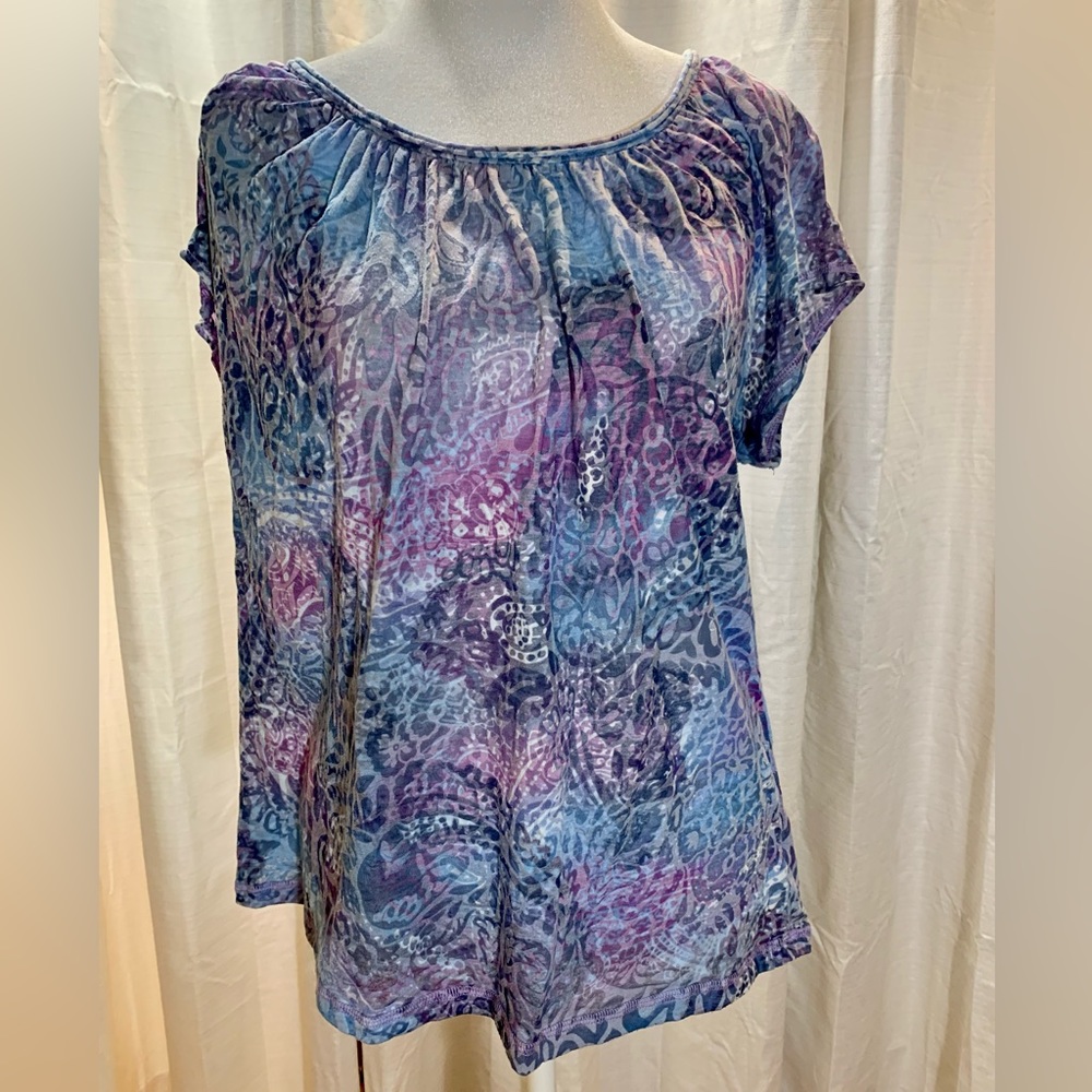 Spunky top for layering!